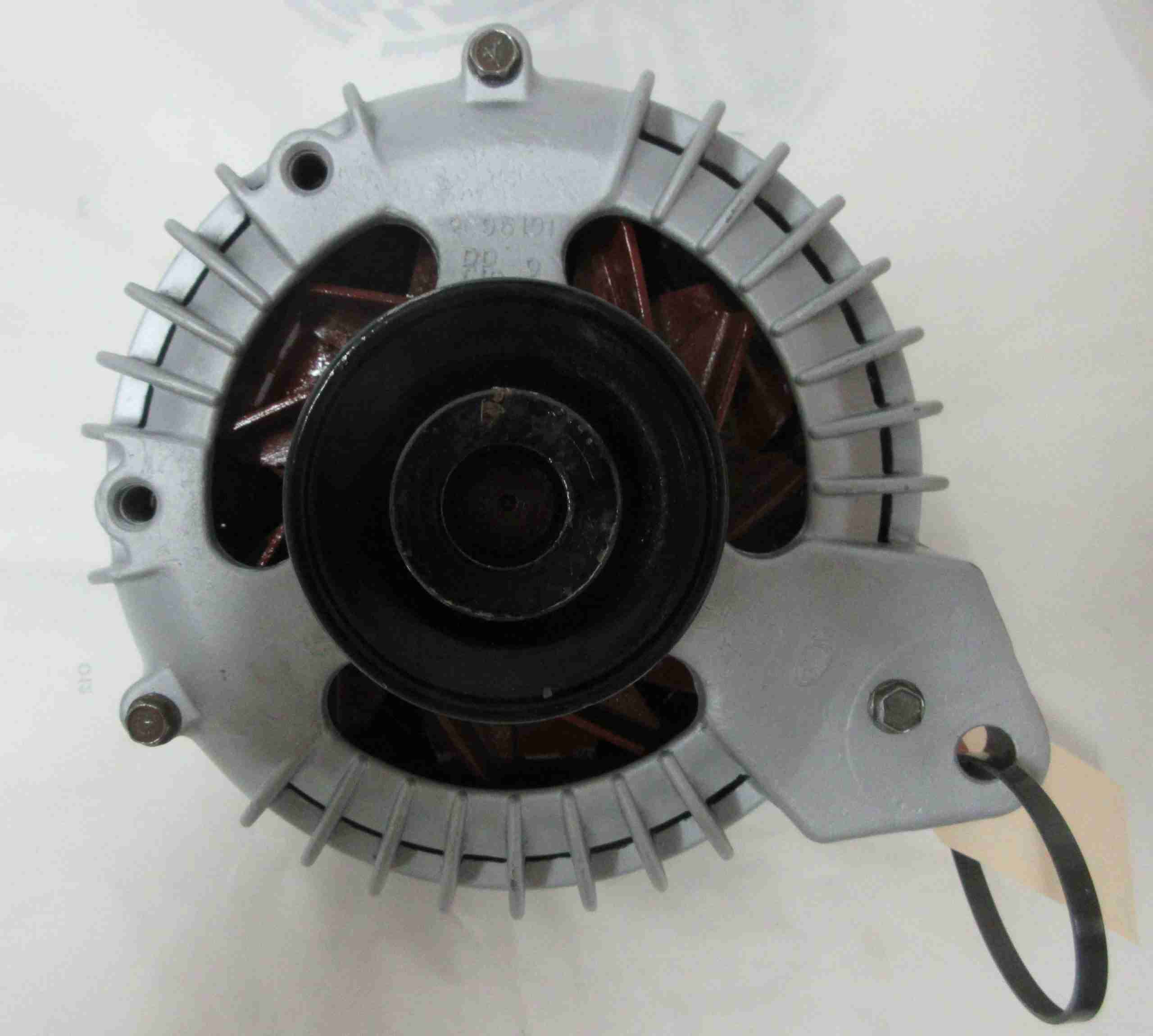 1970-1 Alternator Dual Field Round Back Single Groove Pulley