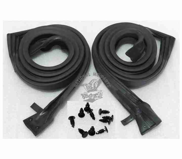 1970-72 Duster & 71-72 Demon Roof Rail Weatherstrips, Pair-Repro
