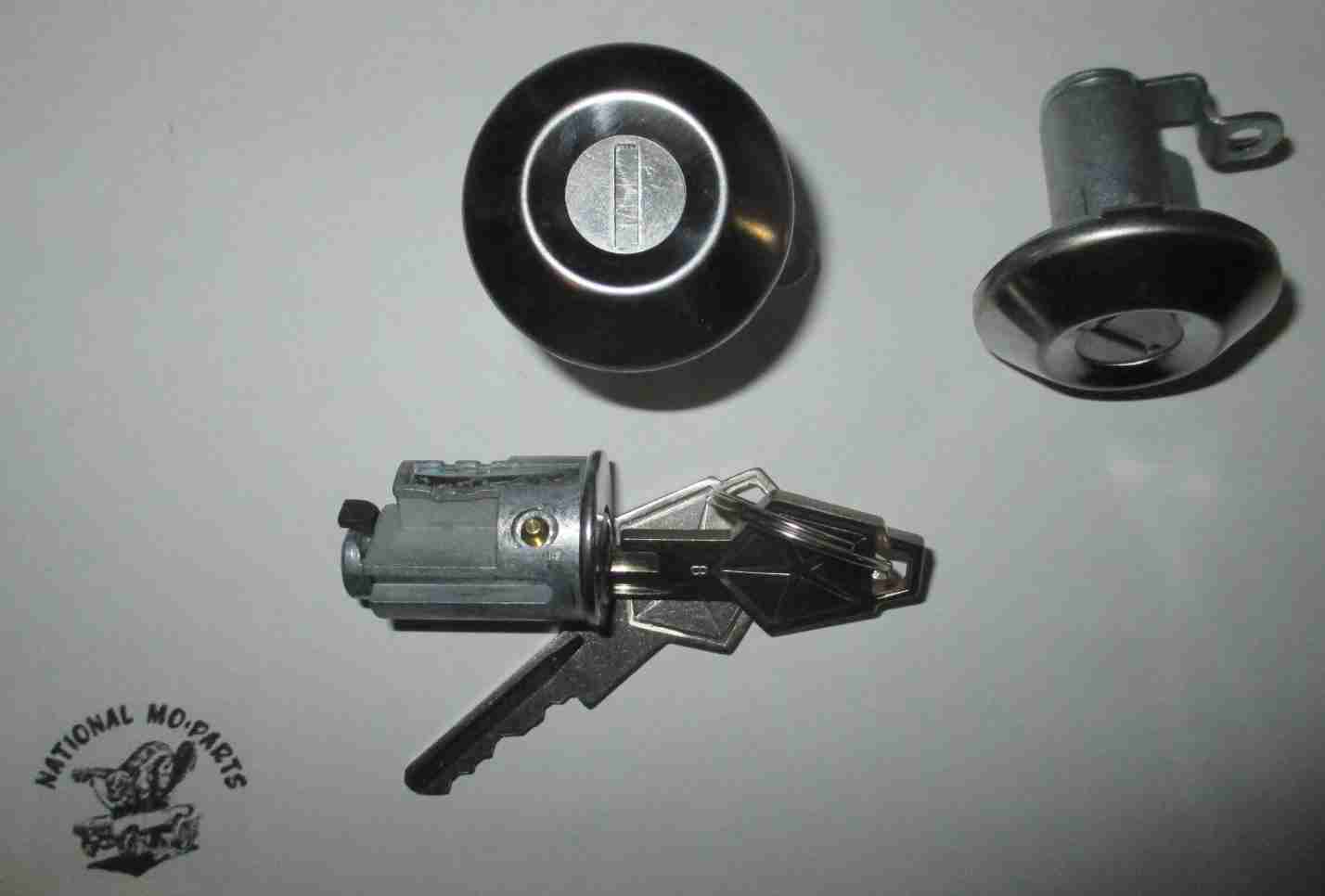 1962-5 Door And Ignition Lock Cylinder With Correct Keys